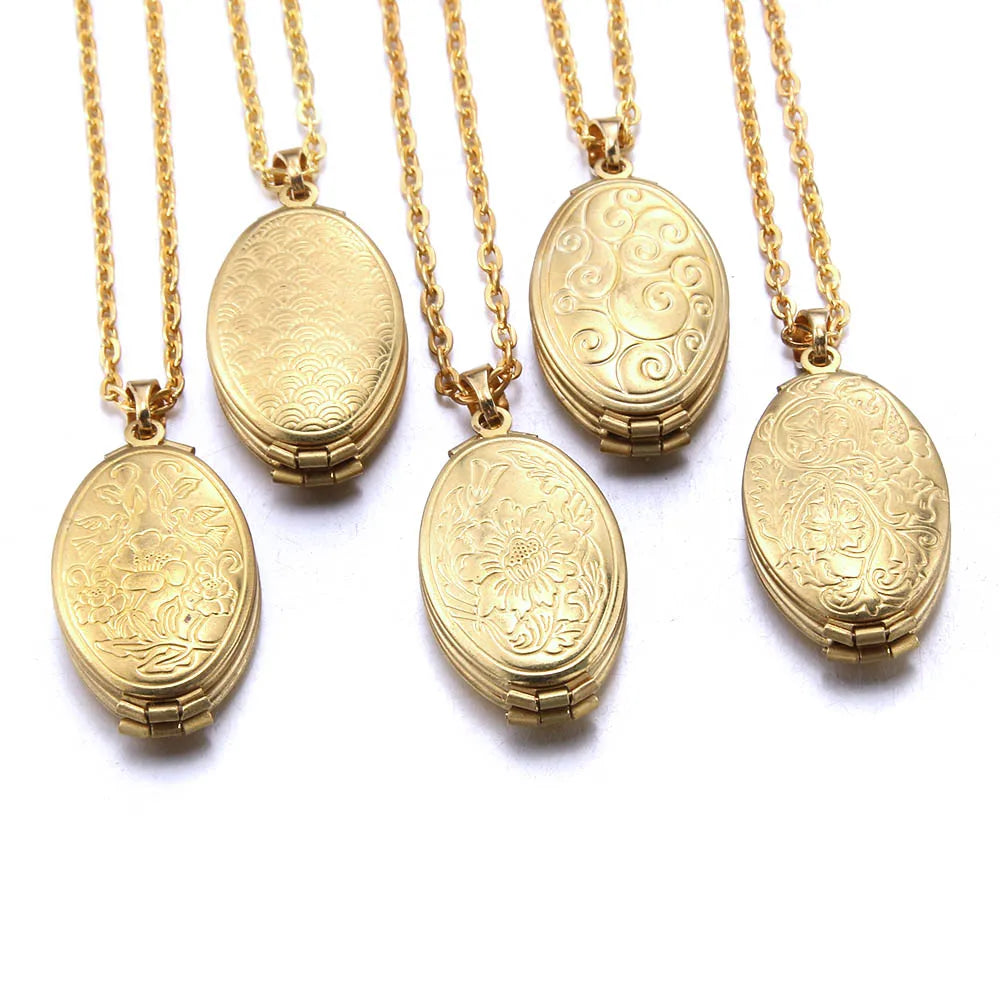 Vintage Rose Flower Memory Locket Pendant Necklace