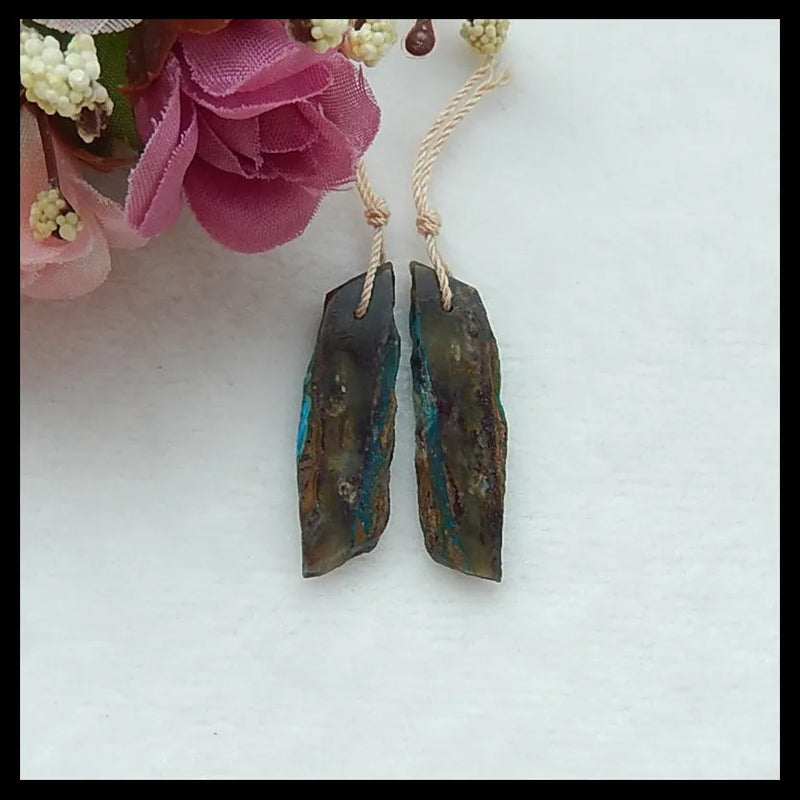 Nugget Opal Woman Earrings Bead 33x10x3mm