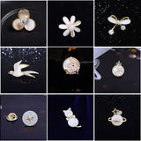 Small Brooch Shell Lapel Pin for Woman Accessories Jewelry