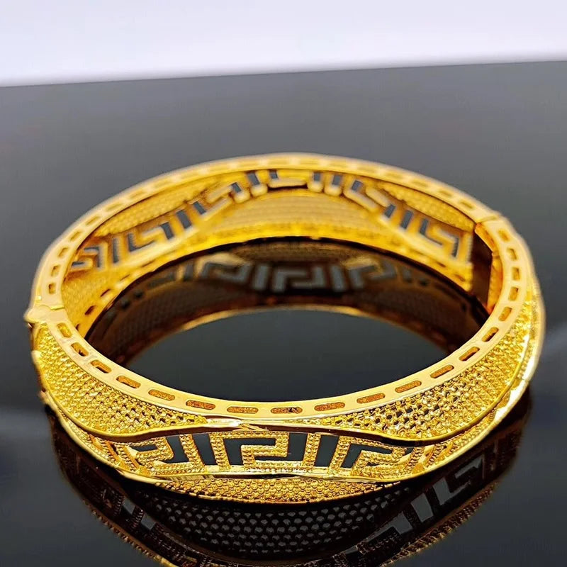 OMHXFC Jewelry European Fine Woman Party Wedding Gift Geometric Hollow Bangle