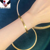 European Fine Woman Girl Mother Party Birthday Wedding Gift Bracelet Bangle