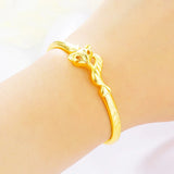 European Woman Fox 24KT Open Bangles Bracelets BE113