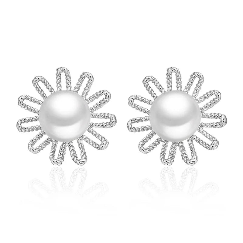 European Woman Daisy Flower Pearl Silver Stud Earrings