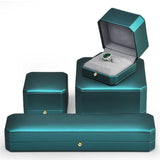Green PU Leather Pendant Box Bangle Package Long Chain Display Gift Case