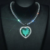 Exaggerated Ocean Heart Necklace High Carbon Diamond Jewelry