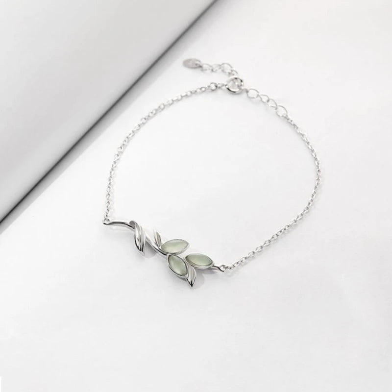 Willow Shape Silver Bracelet for Students