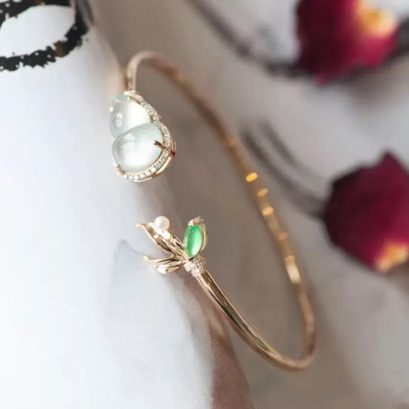 Chalcedony Diamond Gourd Leaf Bracelet Charm Silver Jewelry