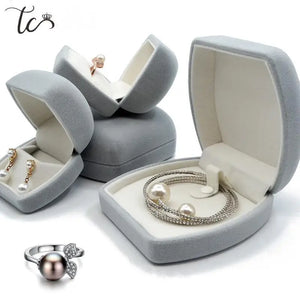 Velvet Jewelry Receptacle for Ring Earrings Pendant