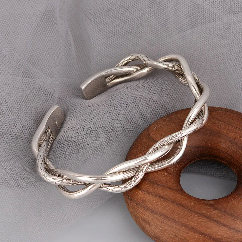 Vintage Silver Twist Bracelet for Women