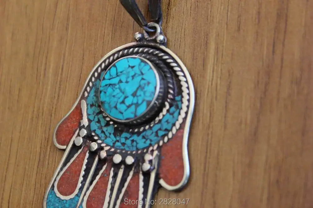 Vintage Tibetan Buddha Hand Pendant Necklace Nepal Jewelry