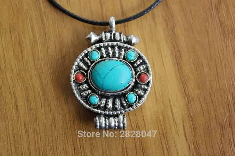 Ethnic Tibetan Silver Prayer Box Gau Pendant Nepal Jewelry