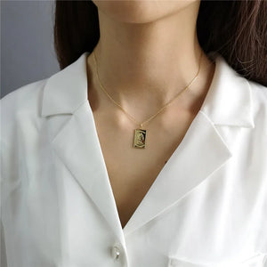 925 Silver Elizabeth Square Pendant Necklace Chain Lady Fine Jewelry Gift