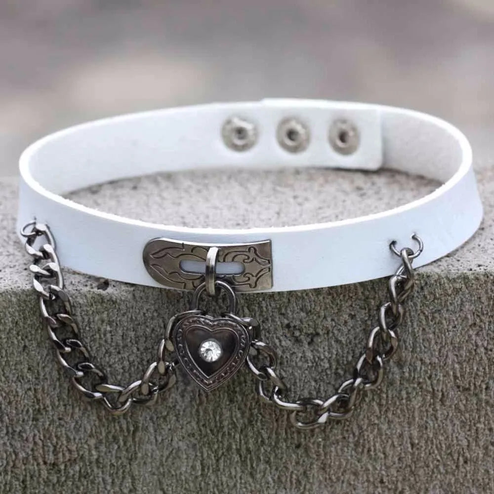 Vintage PU Leather Heart Choker Necklace Women Goth Jewelry