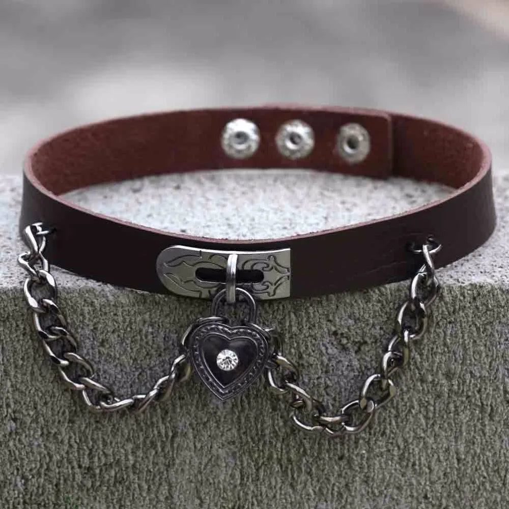 Vintage PU Leather Heart Choker Necklace Women Goth Jewelry