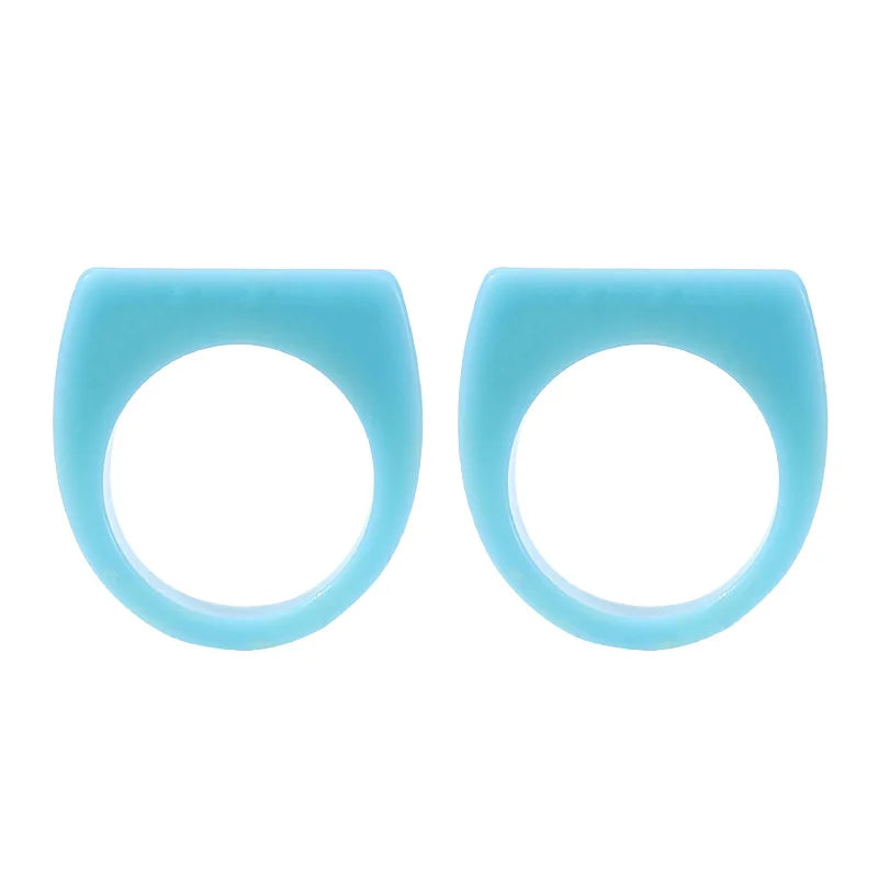 Exaggerated Gradient Resin Ring for Index Finger