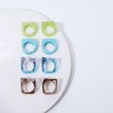 Exaggerated Gradient Resin Ring for Index Finger