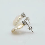Baroque Pearl Silver Stud Earrings Natural Zirconia Women Flat Stud Earrings