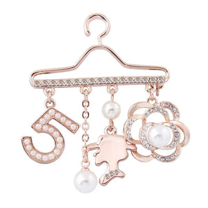 Pearl Flower CC Brooch for Women's Clothing