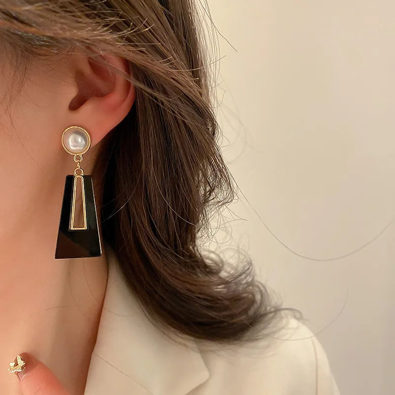 Pearl Resin Heart Water Drop Metal Pearl Dripping Glaze Ear Stud