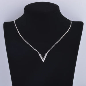 925 Silver Big V Letter Zircon Necklace for Women