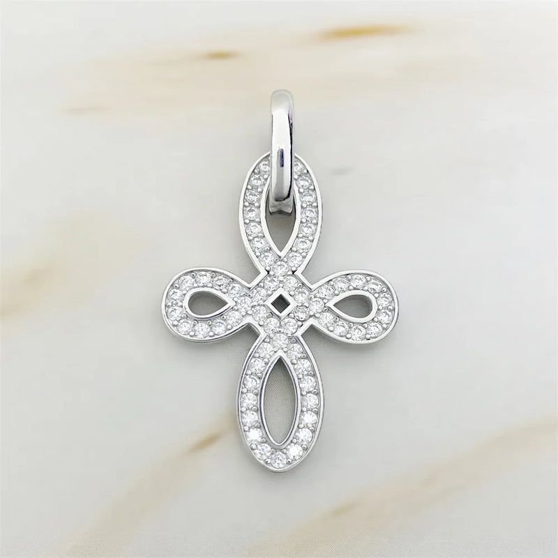925 Sterling Silver Love Knot Circles Pendant