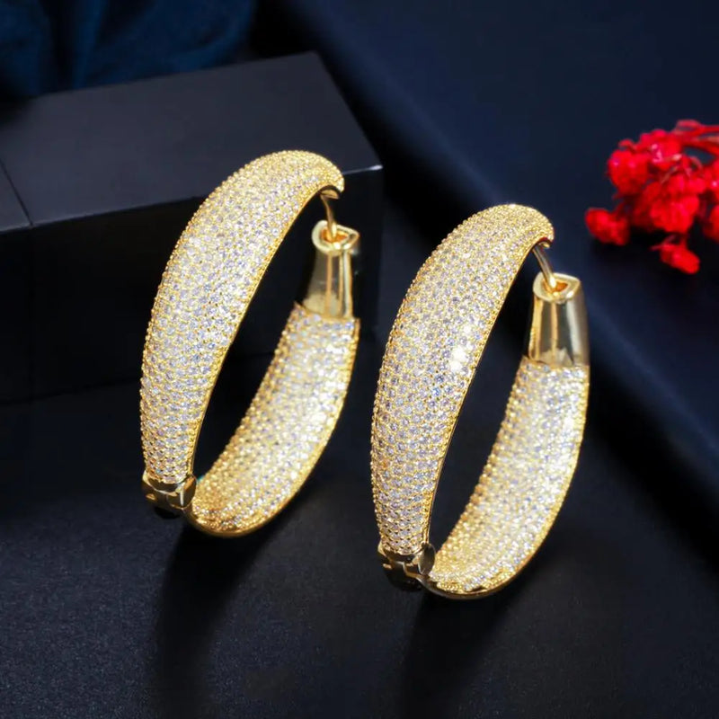 Pera Micro CZ Zircon Pave Indian Hoop Earrings for Ladies E637