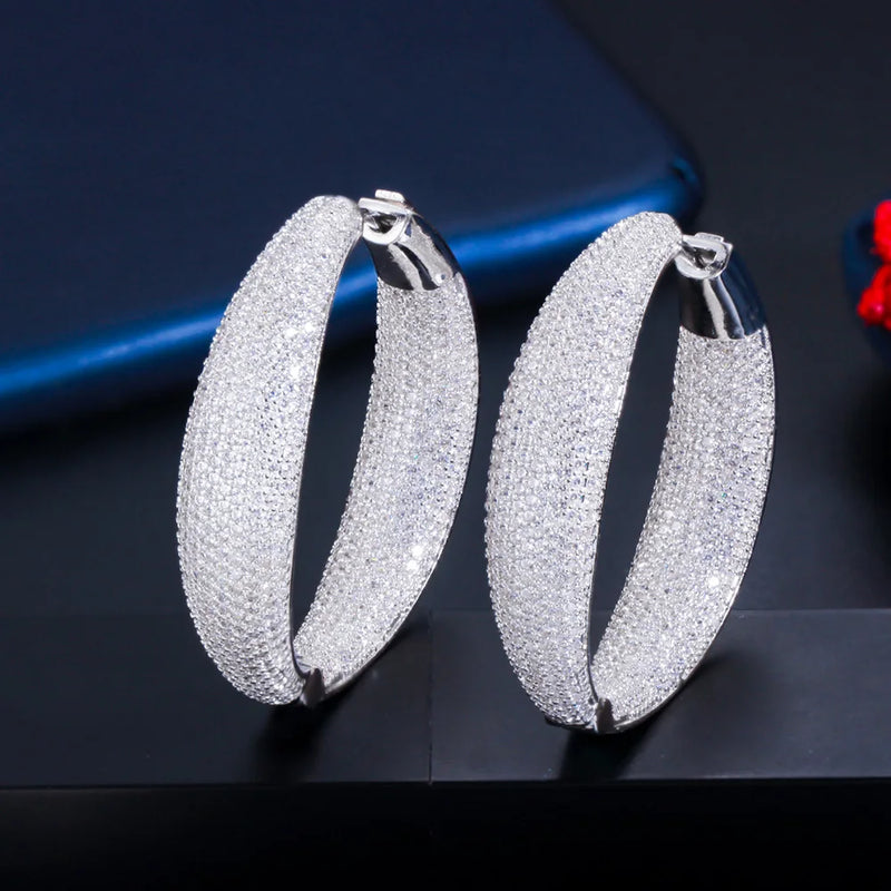 Pera Chunky Round Circle CZ Paved Big Hoop Earring for Women