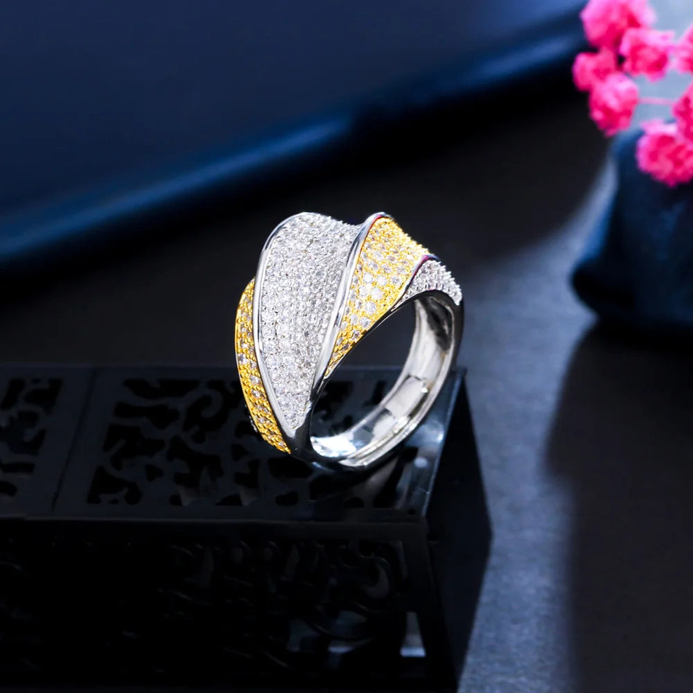 Extraordinary CZ Zircon Striped Bridal Wedding Open Resizable Ring R020