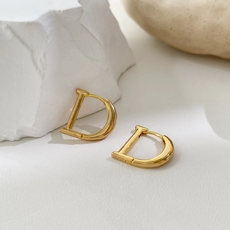 Minimalist Letter D Shape Hoop Earring for Women Temperament Huggie Earrings