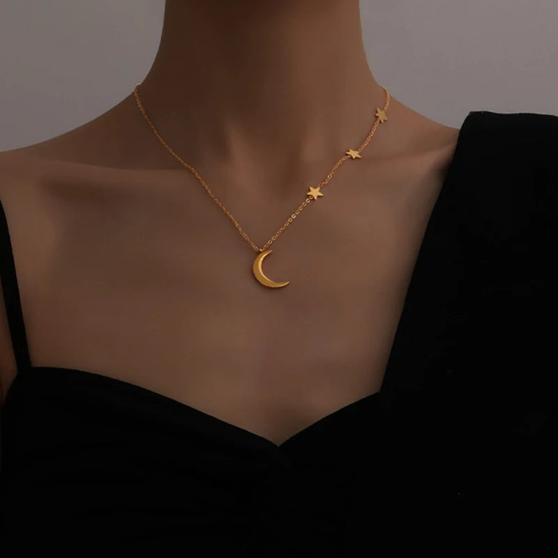 Peri'sBox Crescent Moon & Stars Choker Necklace
