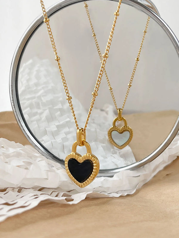 Perisbox Shell Heart Pendant Necklace Stainless Steel Bead Chain Layering