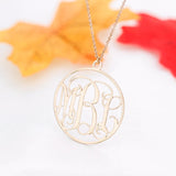 Personalized Monogram Necklace Rose Letter Nameplated Round Necklaces
