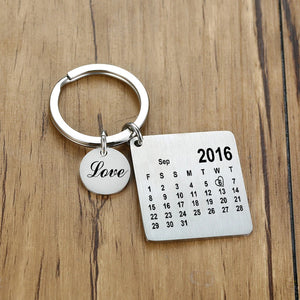 Personalized Calendar KeyChain Engraved Special Date Charm Gift