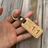Personalized Daddy Date Wood Keyring 2 Sides Engraved Square Wooden Chip PU Leat