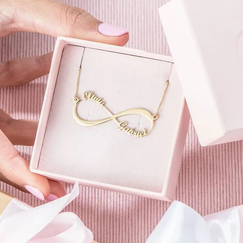 Personalized Infinity Necklace with Multiple Names Stainless Steel Pendant