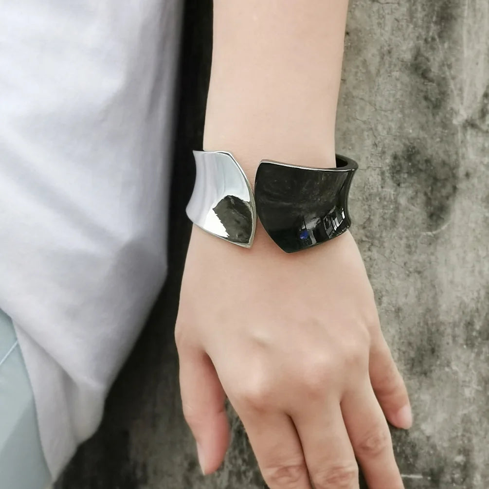 Patchwork Asymmetric Alloy Bangles for Women Arm Cuff Bracelet