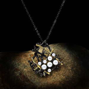 Geometric Net Red Pearl Pendant Necklace for Women