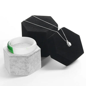 Portable Velvet Jewelry Bracelet Ring Necklace Display Organizer Storage Box