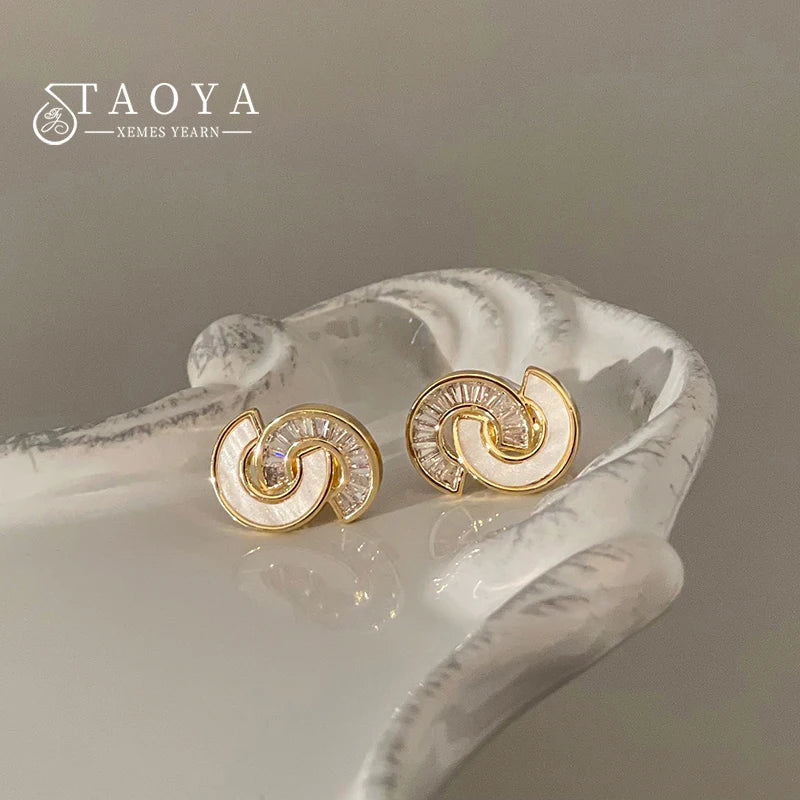 Shell Zircon C-shaped Earrings for Women