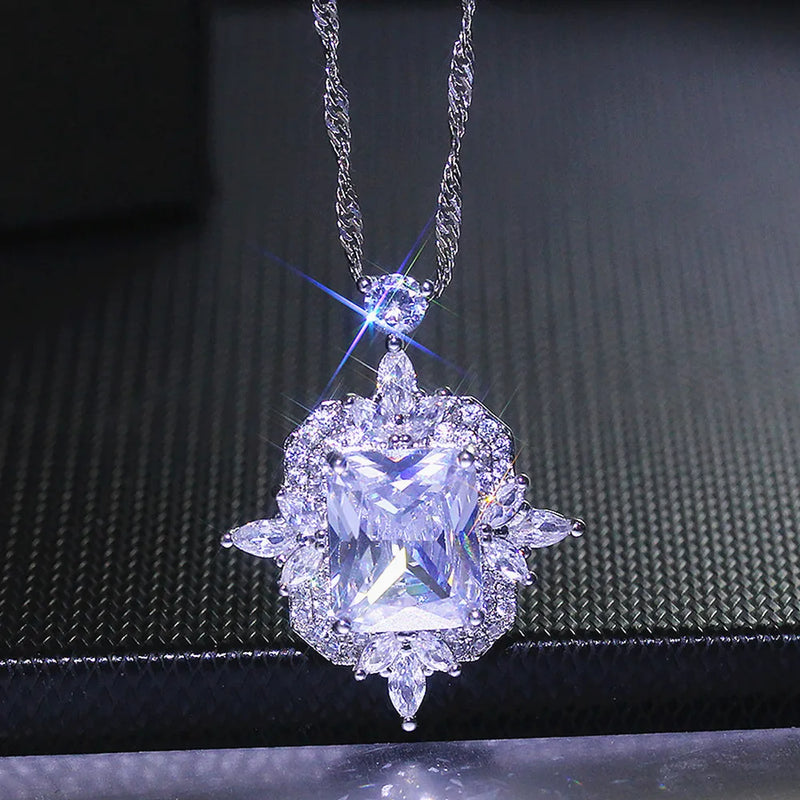 Crystal Zircon Diamond Pendant Necklace Pt950 Silver Choker Jewelry