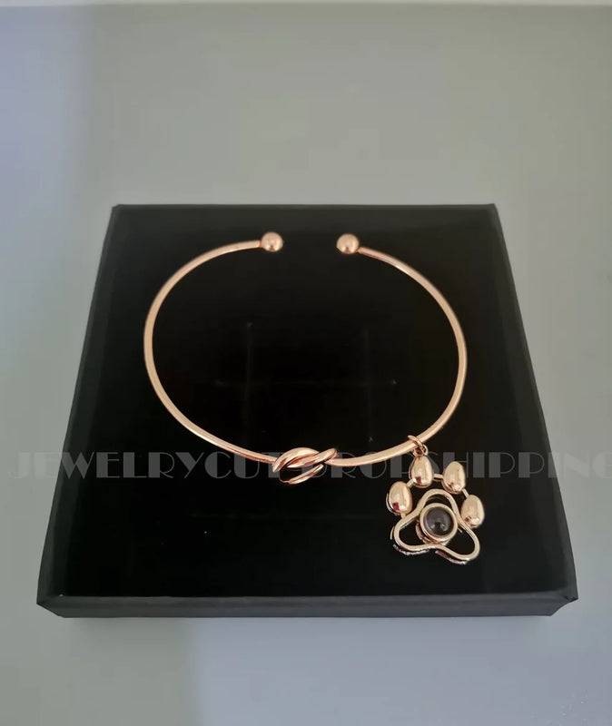 Dog Claws Projection Bracelet - Fun and Unique Gift Idea