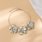 Three Flowers Chokers Petal Charm Necklace for Women Collar Neck Chain