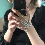 Punk Skeleton Hand Bone 5 Finger Ring Bracelet Halloween Alloy Bracelet