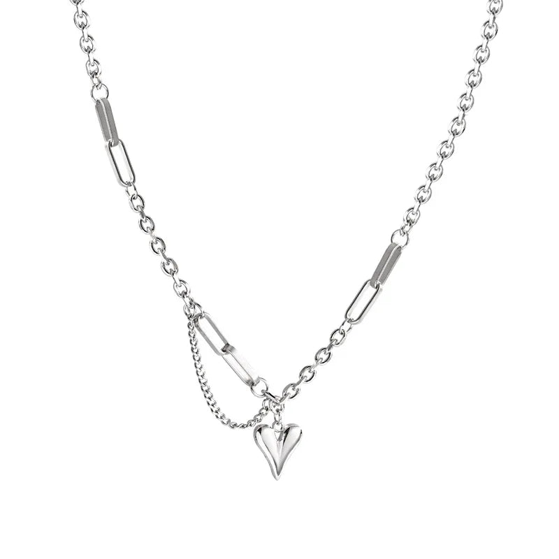 NC739 Heart Stitching Pendant Necklace