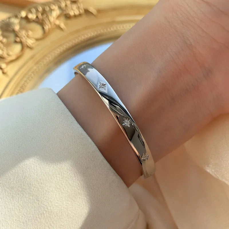Silver Smooth Surface Bracelet Woman INS Style Bracelets