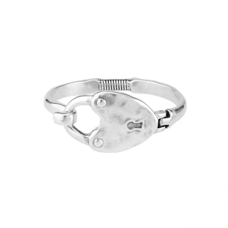 Vintage Silver Bracelet with Lock Design