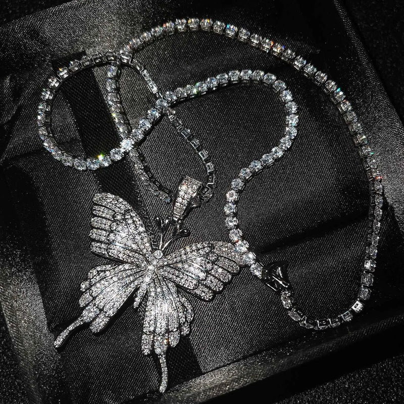 Sparkling Big Butterfly Pendant Necklace