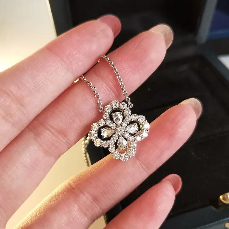 Vintage Hollow Out Flower Pendant Necklace for Ladies