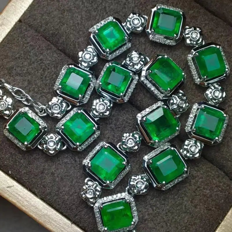 Vintage CZ Pendant Necklace - Green Charm Choker for Women