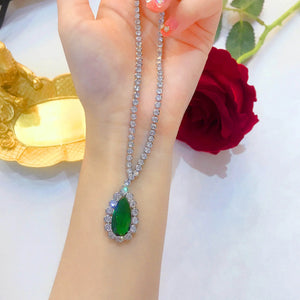 Vintage Water Drop Emerald Pendant Necklace for Women